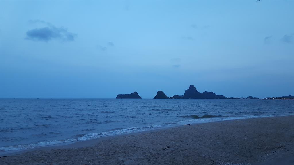 Prachuap Garden View Resort Prachuap Khiri Khan Exterior photo